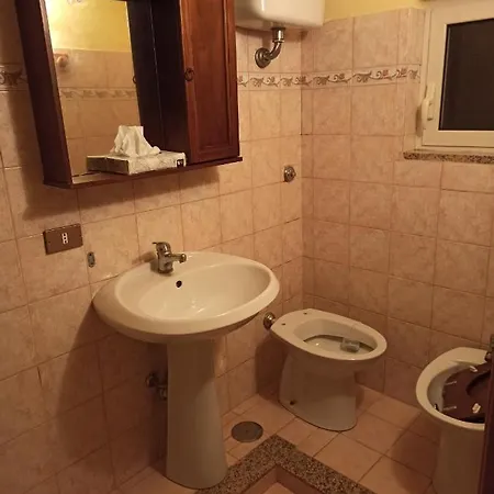 Mansarda Nella Movida Del Pigneto روما